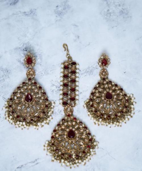 Aaliyah - Earrings Tikka Set